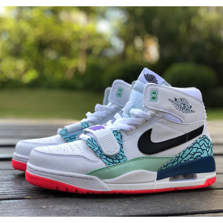 Air Jordan Legacy AJ312 Sneaker  AV3922-203 - DopestKickz