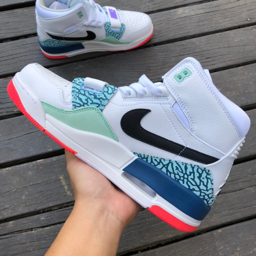 Air Jordan Legacy AJ312 Sneaker  AV3922-203 - DopestKickz