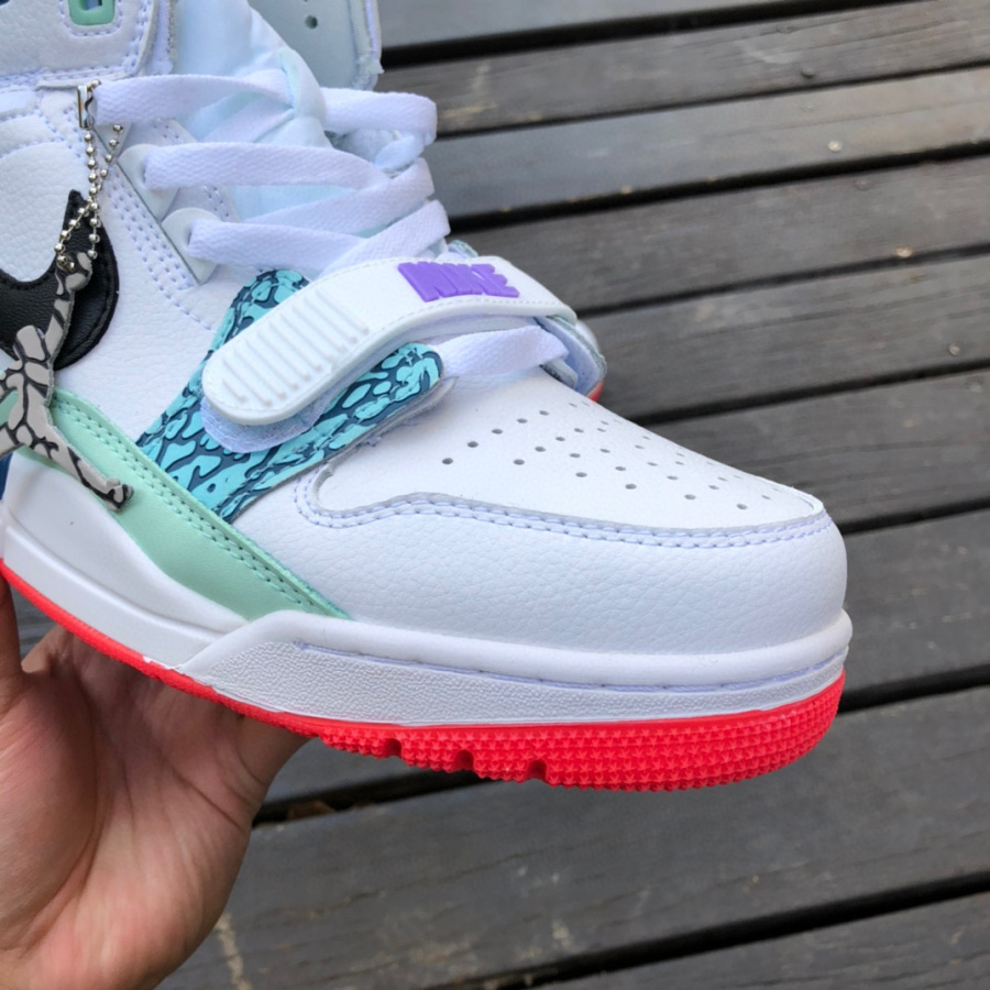 Air Jordan Legacy AJ312 Sneaker  AV3922-203 - DopestKickz