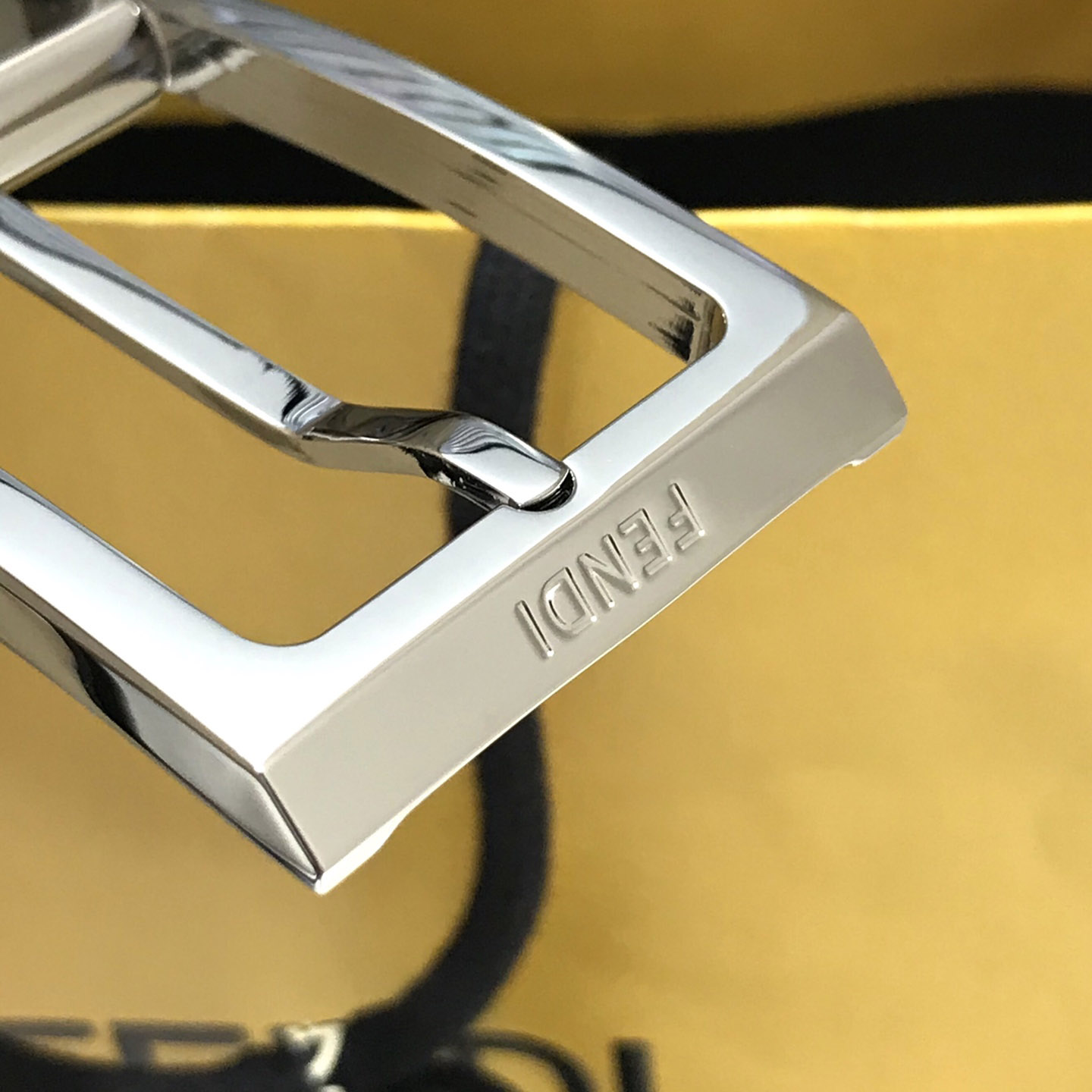 Fendi Leather Belt - DopestKickz