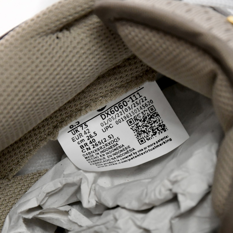 Nike Dunk Low Bling Sneaker     DX6060-111 - DopestKickz