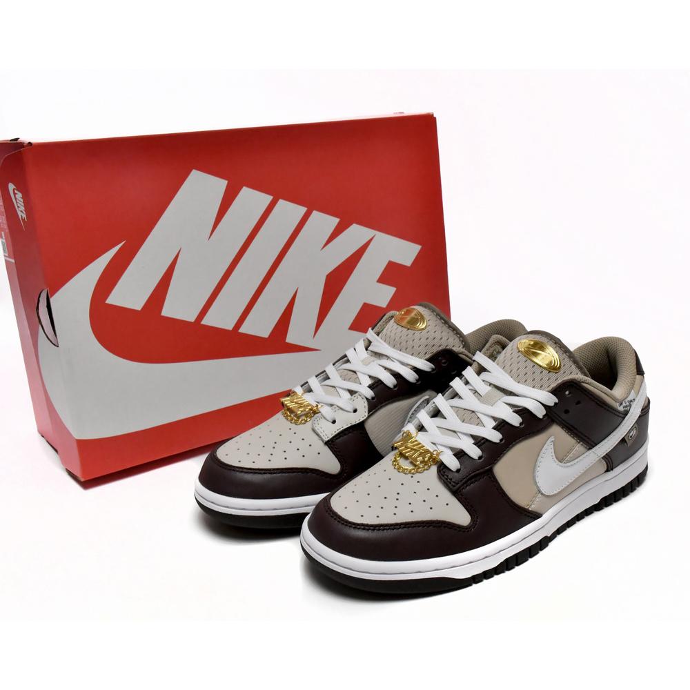 Nike Dunk Low Bling Sneaker     DX6060-111 - DopestKickz