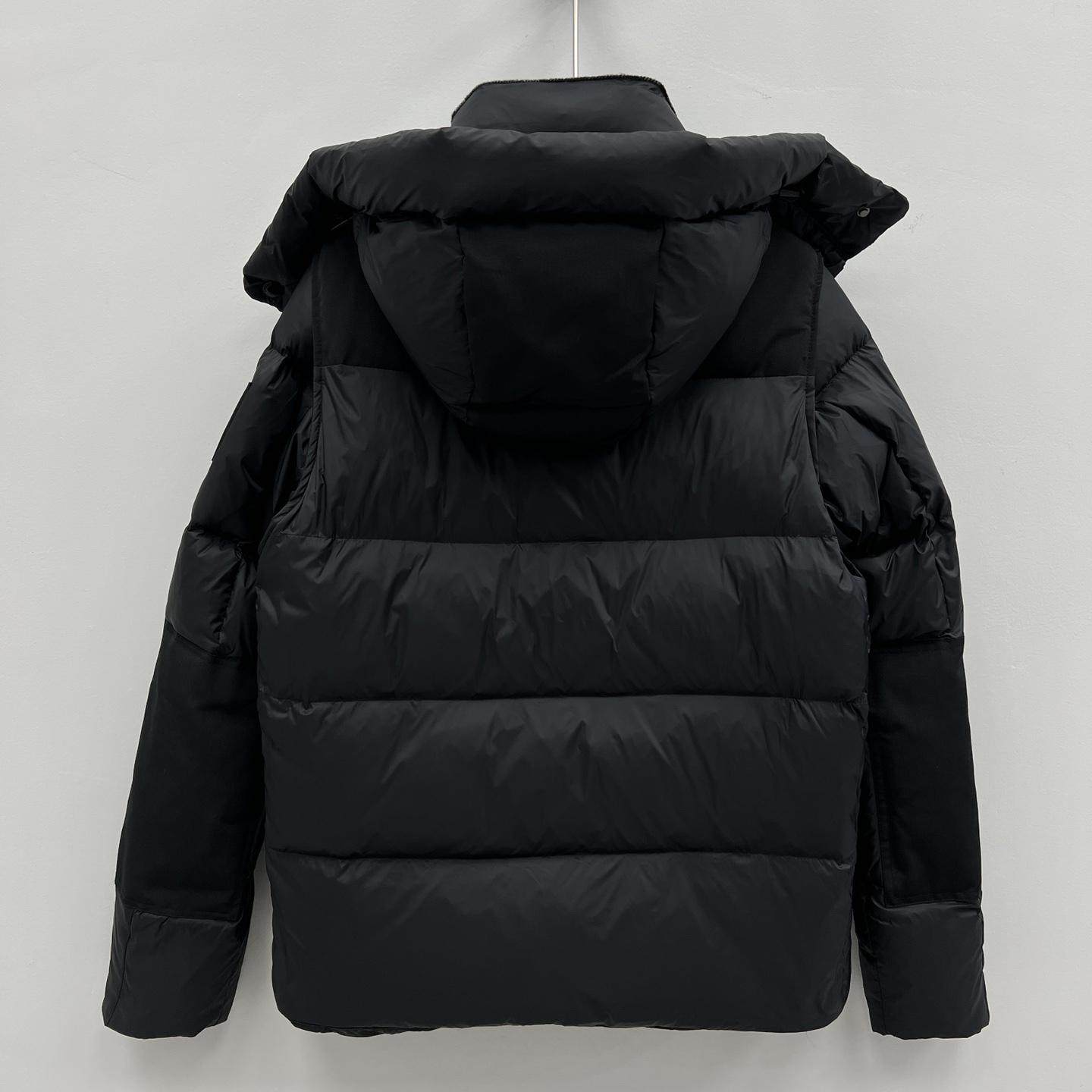 Burberry Detachable Sleeve Hooded Puffer Jacket - DopestKickz