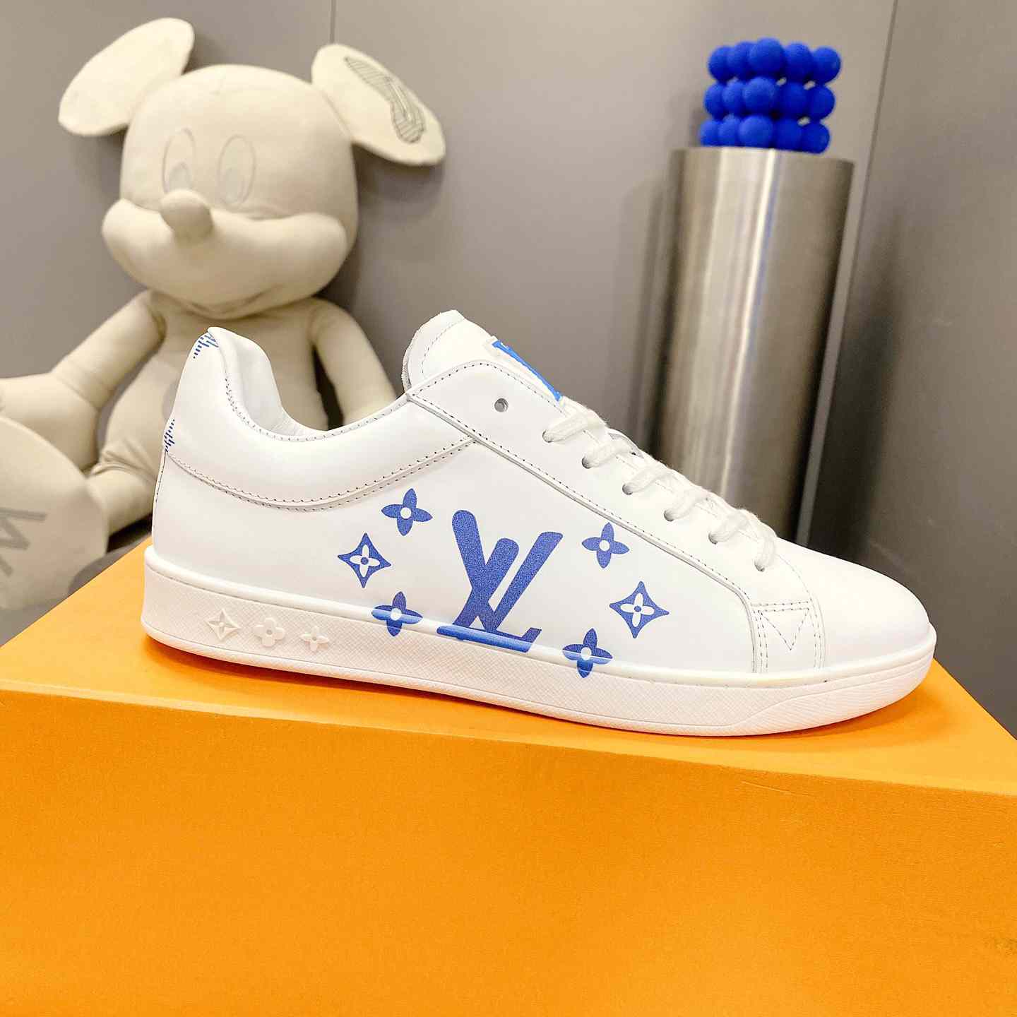 Louis Vuitton Luxembourg Samothrace Sneakers     1A9JDT - DopestKickz
