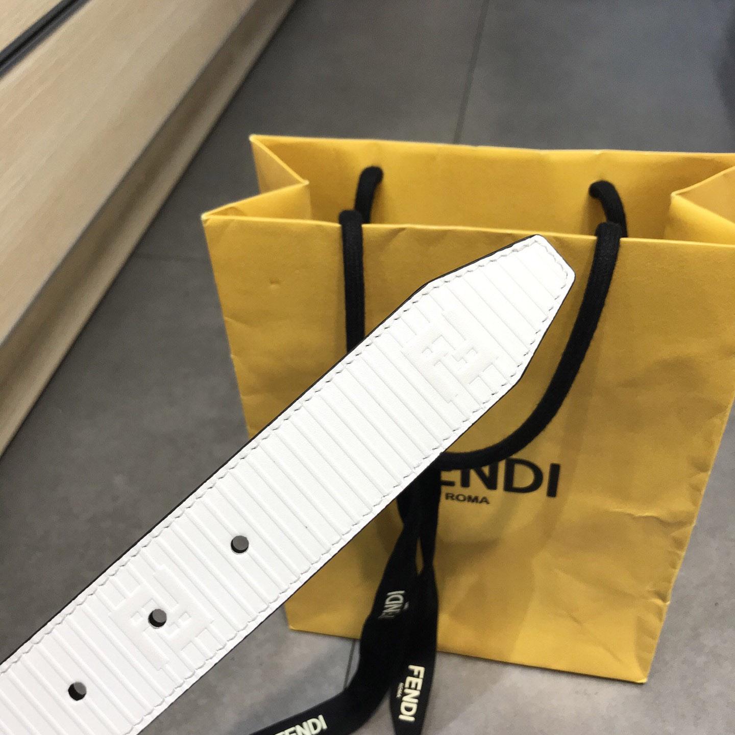 Fendi White Leather Belt - DopestKickz
