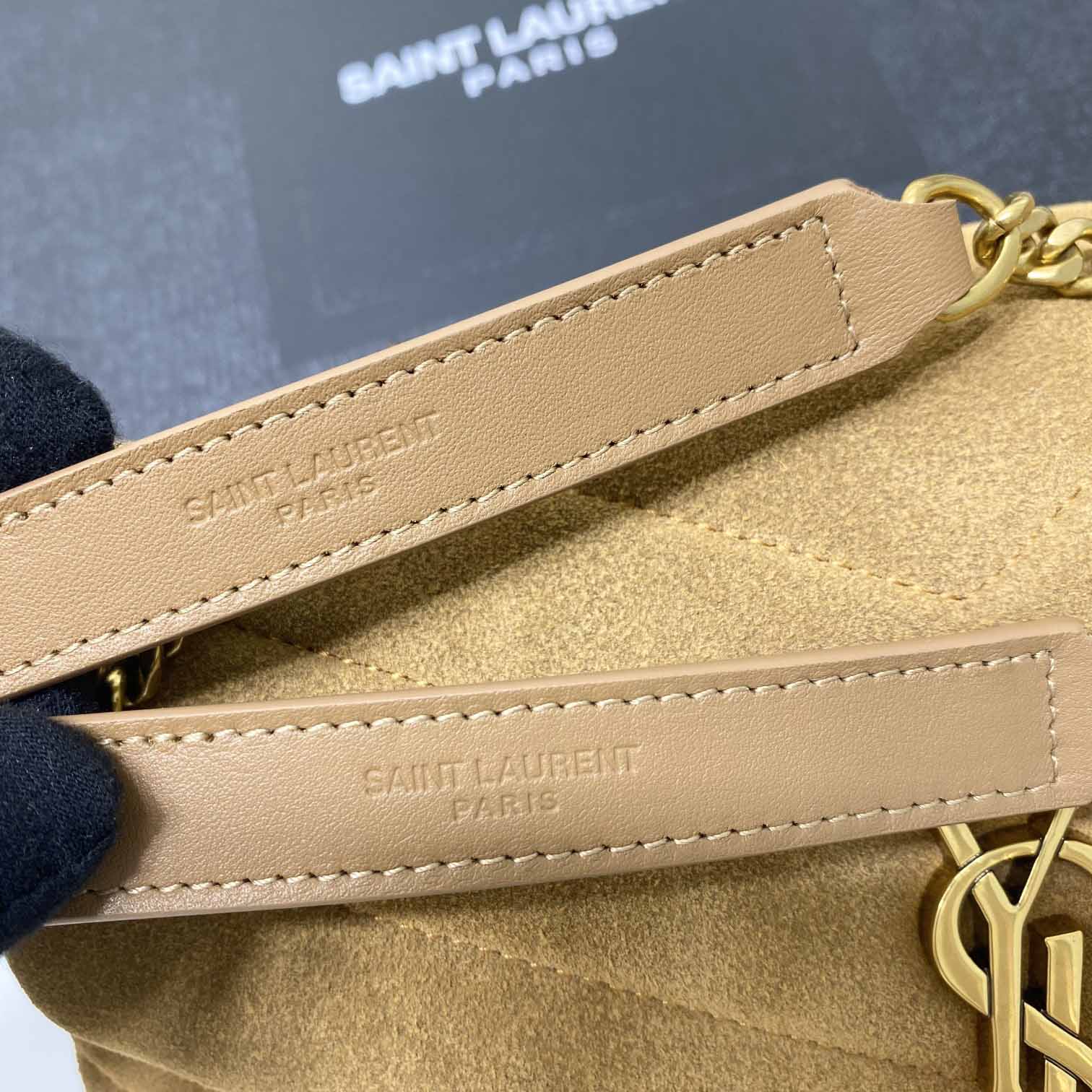 Saint Laurent Loulou Medium Shoulder Bag(25cm)    392277 - DopestKickz