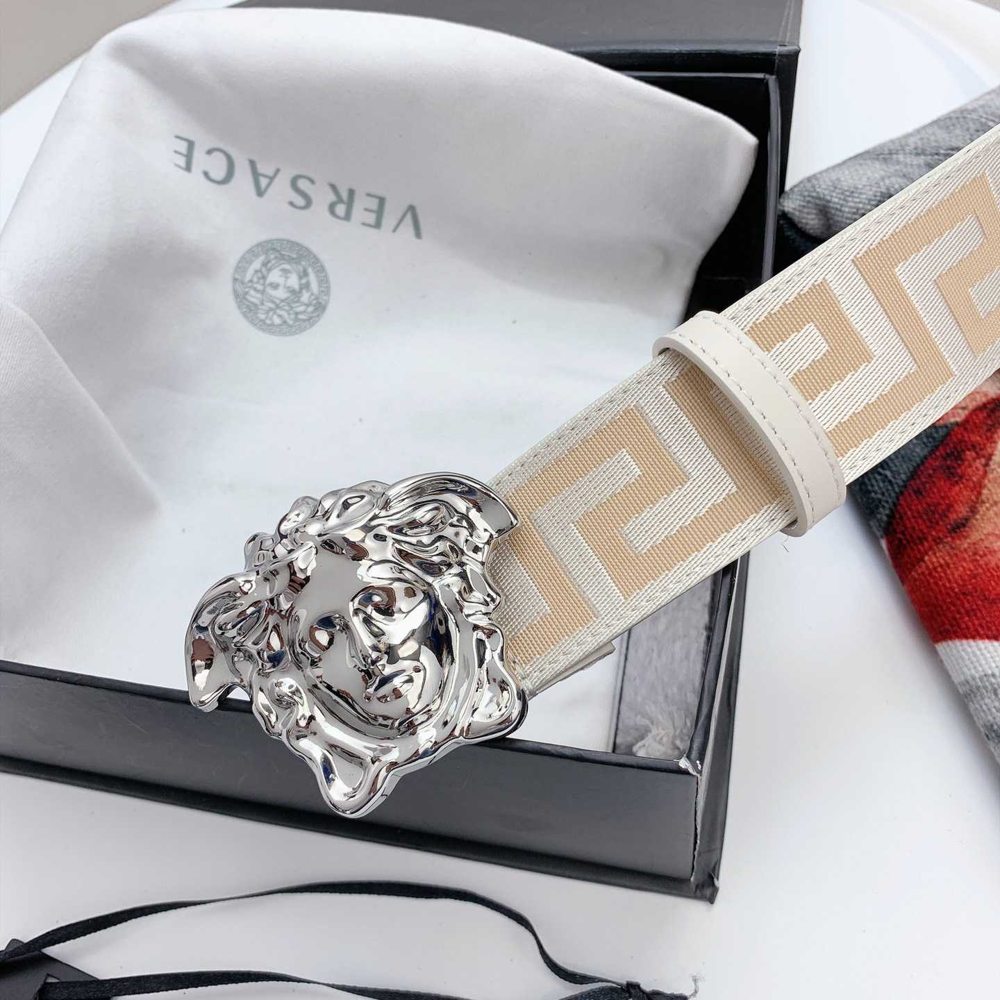 Versace Le Medusa Belt - DopestKickz