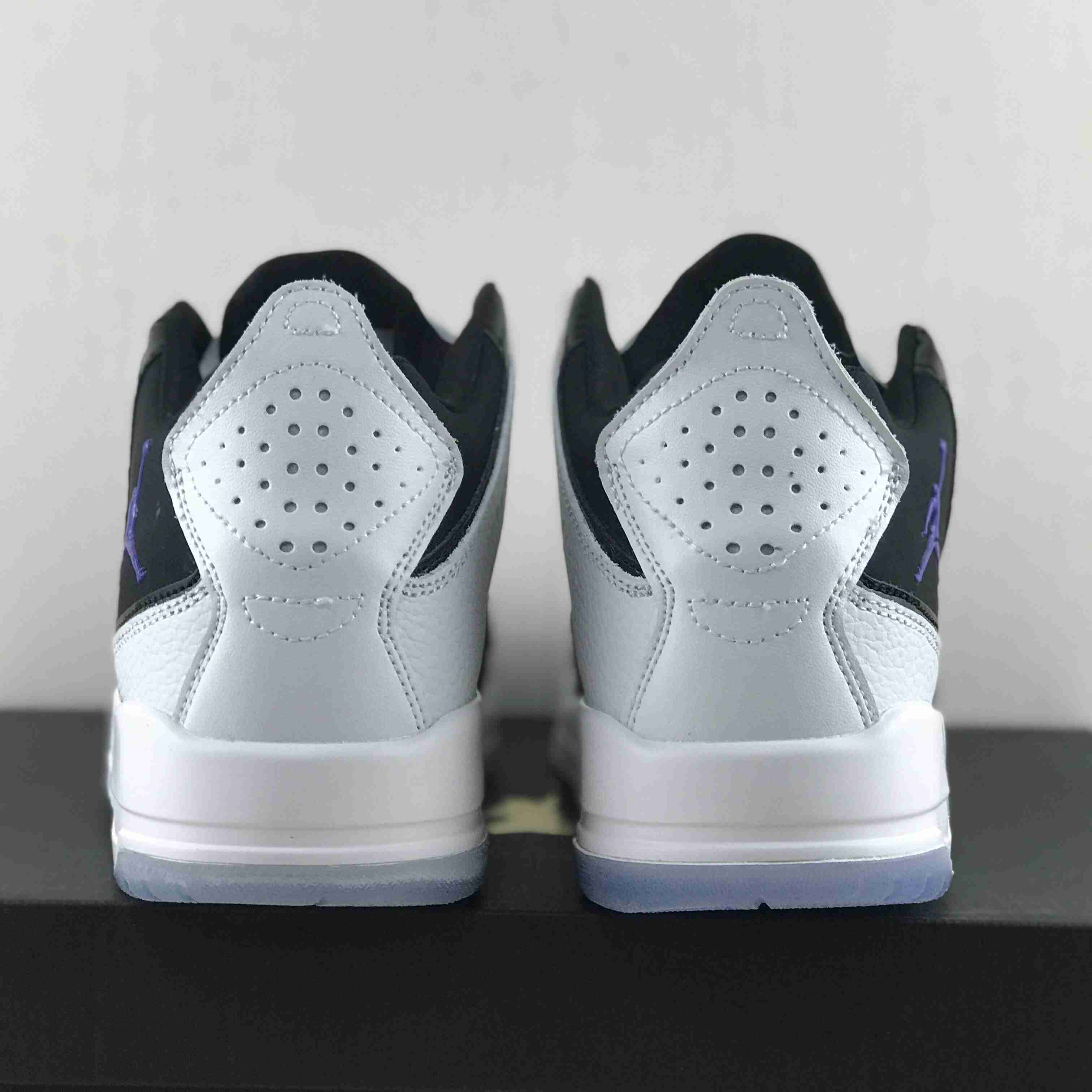 Air Jordan Courtside 23 Sneaker   AR1000-104 - DopestKickz