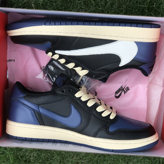 Travis Scott x Air Jordan 1 Low WMNS Sneaker   DM7866-041 - DopestKickz