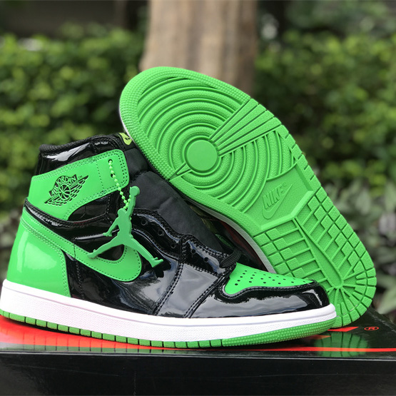 Air Jordan 1 High OG Sneakers    555088-030  - DopestKickz