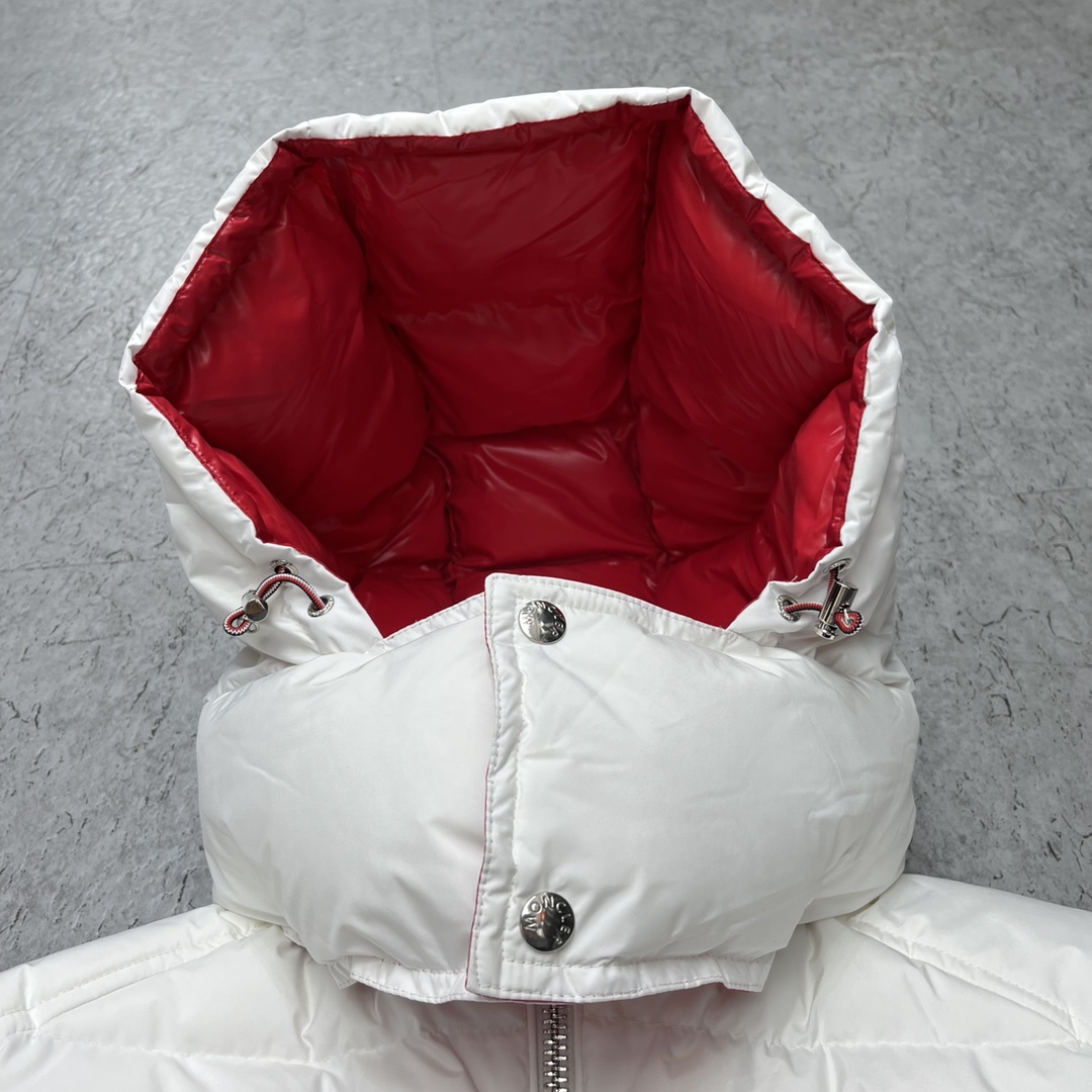 Moncler Poirier Zipped Short Down Jacket - DopestKickz