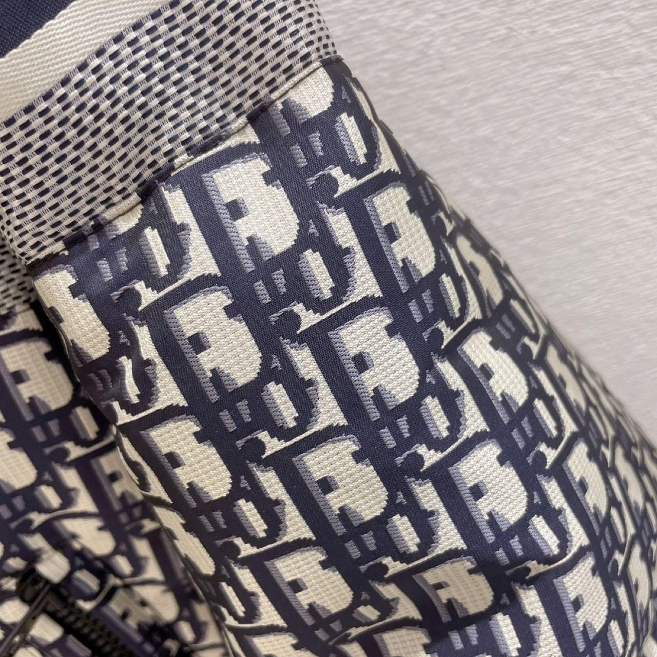 Dior Reversible Cropped Down Jacket - DopestKickz