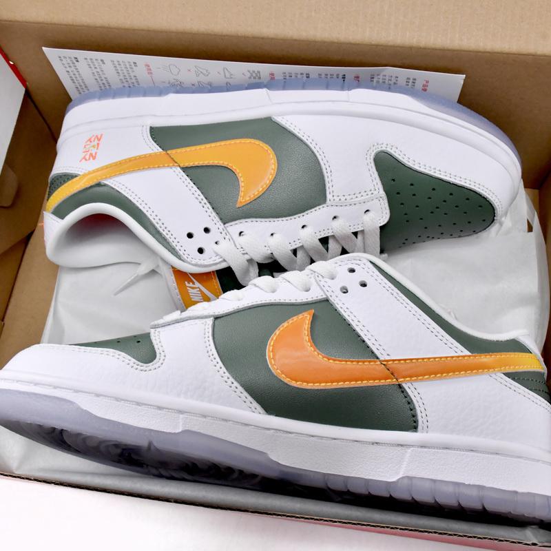 Nike Dunk Low NY vs. NY Sneaker   DN2489-300 - DopestKickz