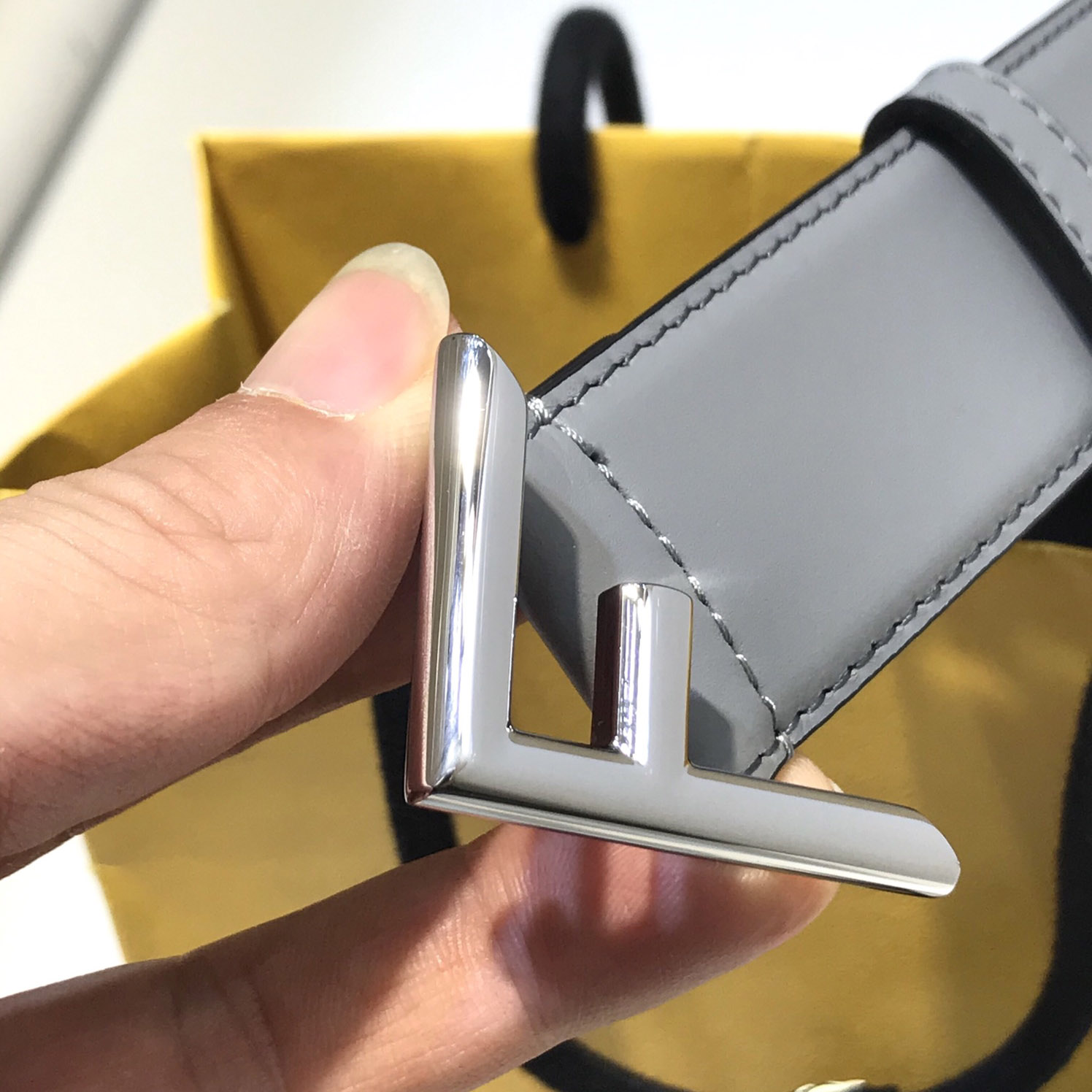 Fendi Pale Gray Leather Belt - DopestKickz