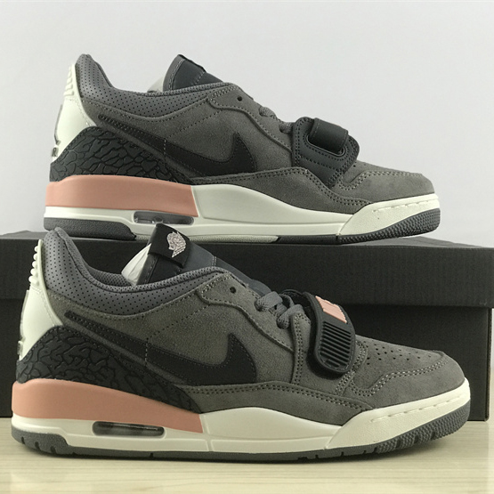 Air Jordan AJ312 Low Sneaker      CD7069-002 - DopestKickz