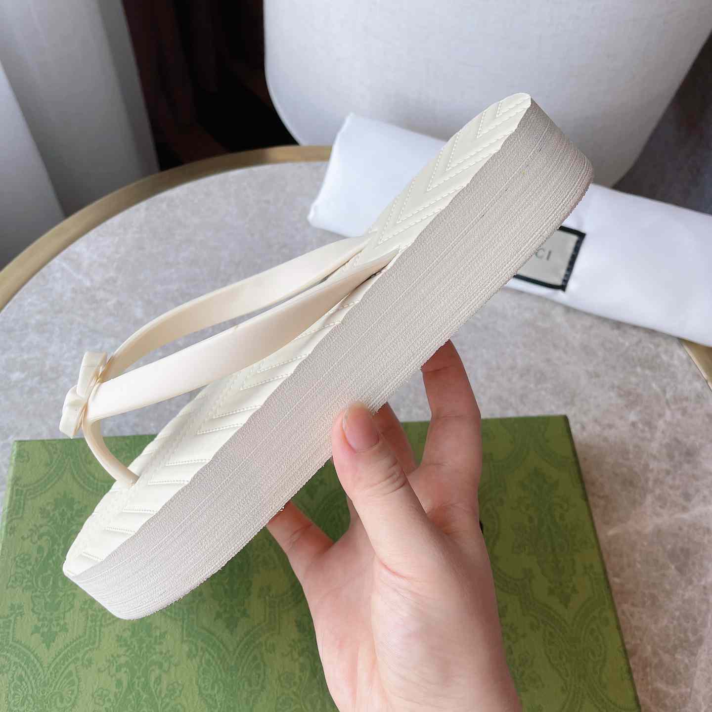 Gucci Women's Chevron Thong Sandal - DopestKickz