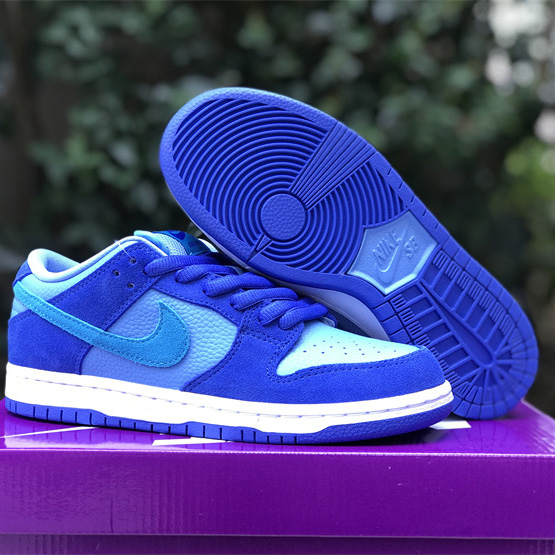 Nike SB Dunk Low “Blue Raspberry” Sneaker   DM0807-400 - DopestKickz