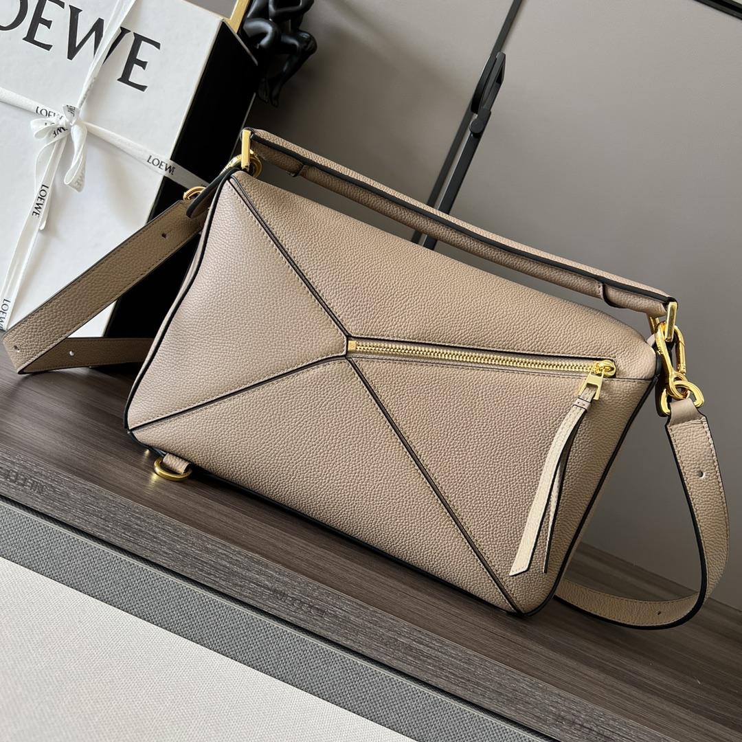 Loewe Puzzle Bag In Classic Calfskin(29-19.5-14cm) - DopestKickz