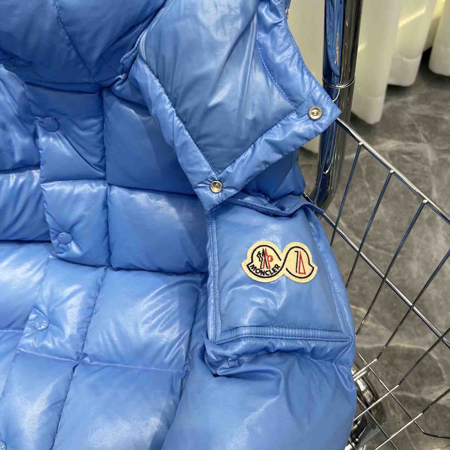 Moncler Maya 70 Short Down Jacket - DopestKickz