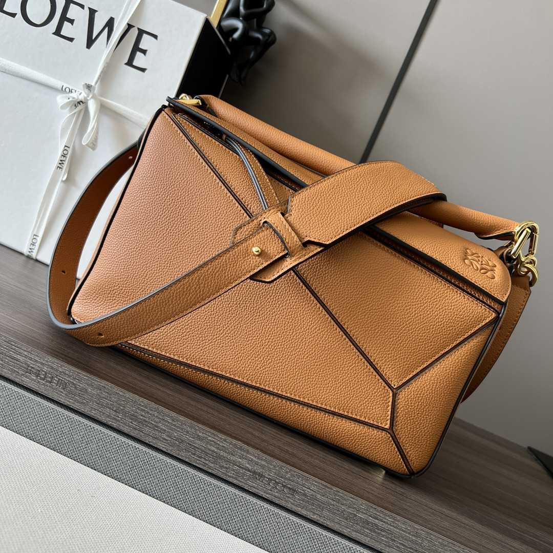 Loewe Puzzle Bag In Classic Calfskin(29-19.5-14cm) - DopestKickz