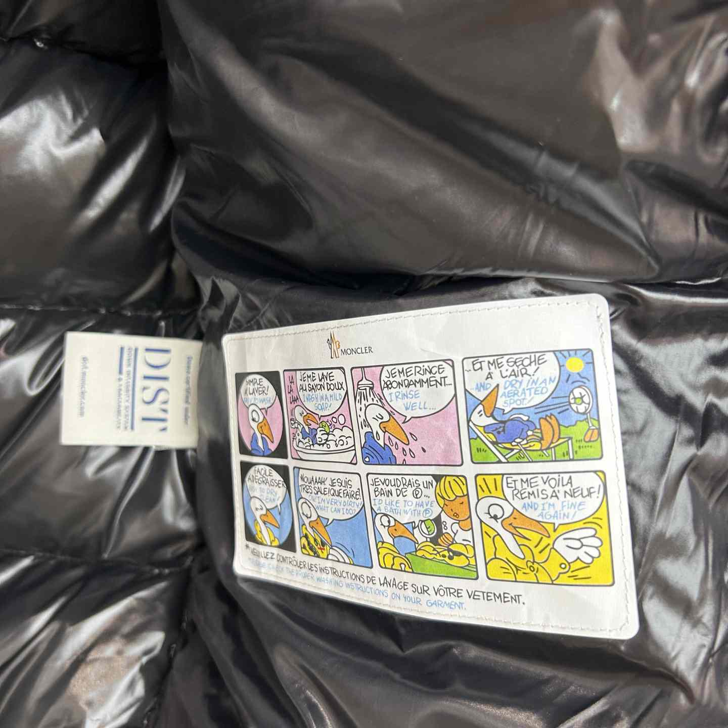 Moncler Maya 70 Short Down Jacket - DopestKickz