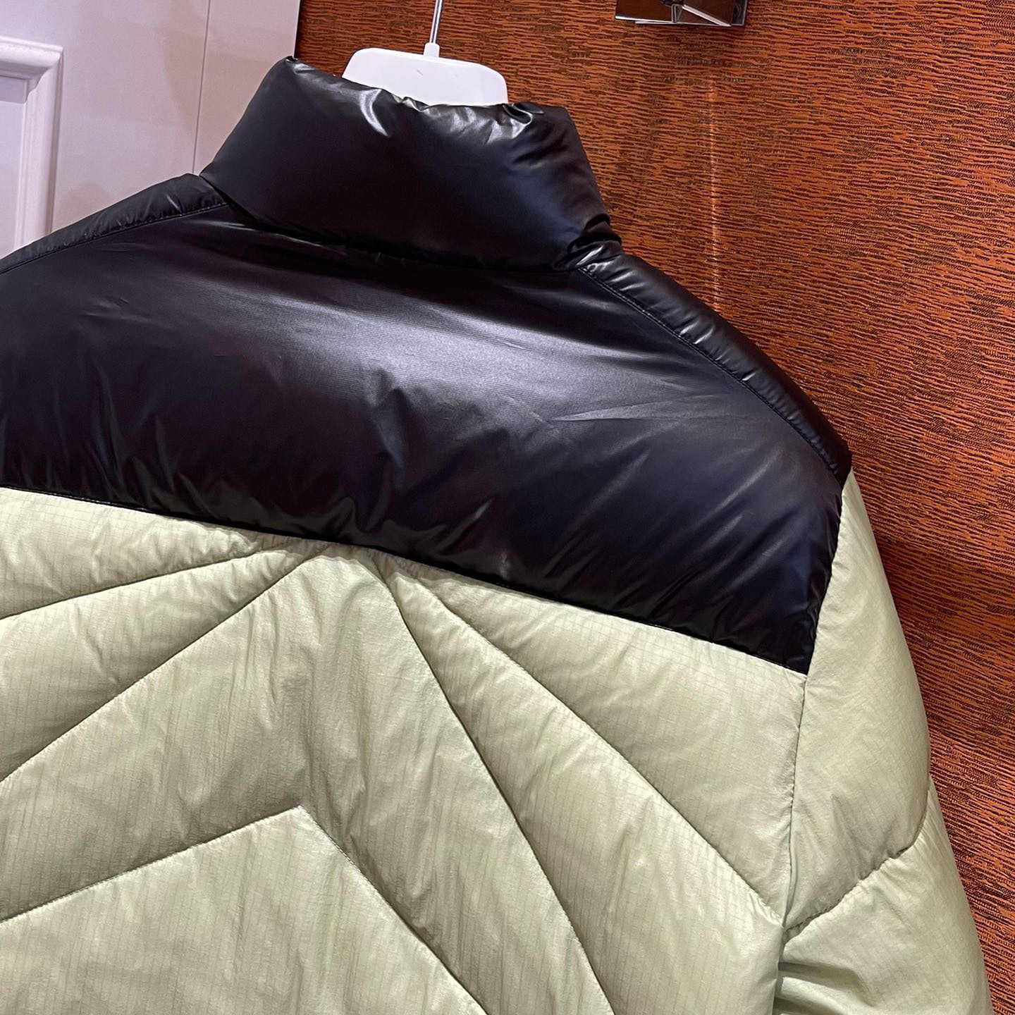 Moncler 2 Moncler 1952 Down Tama Jacket - DopestKickz