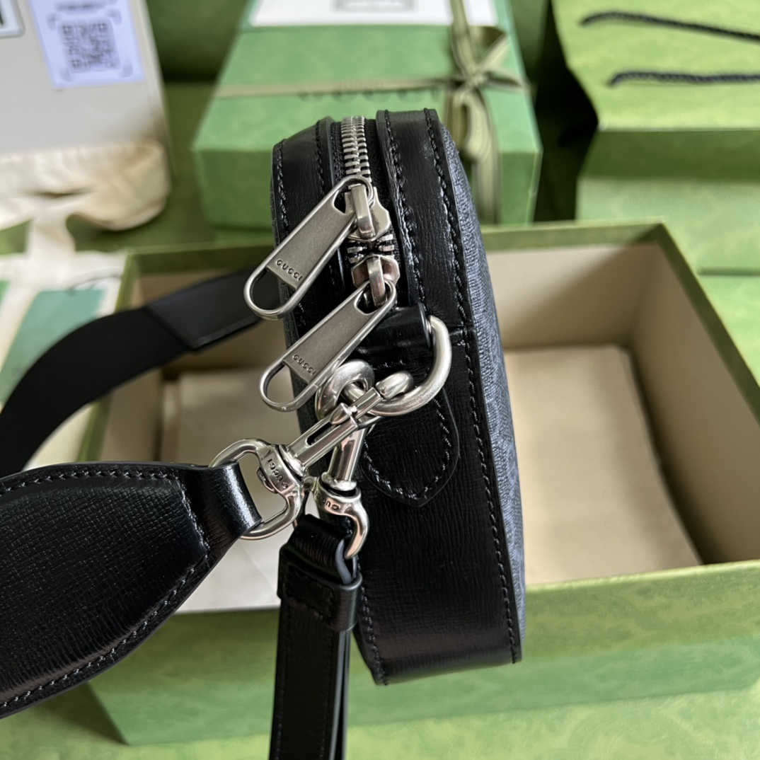 Gucci Shoulder Bag With Interlocking G(24.5-16-4.5cm)   - DopestKickz