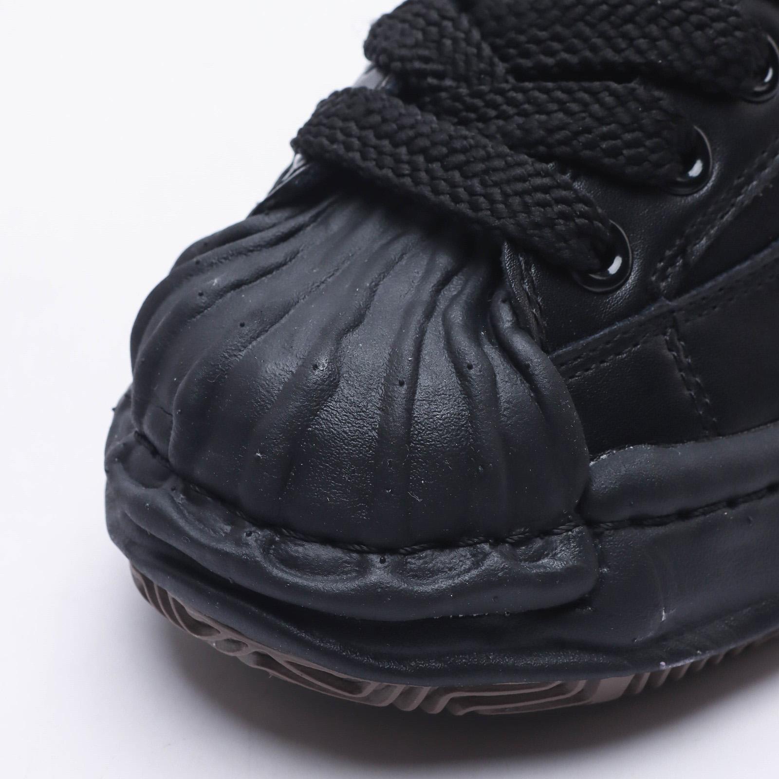 Maison Mihara Yasuhiro Blakey Low-Top Sneakers - DopestKickz