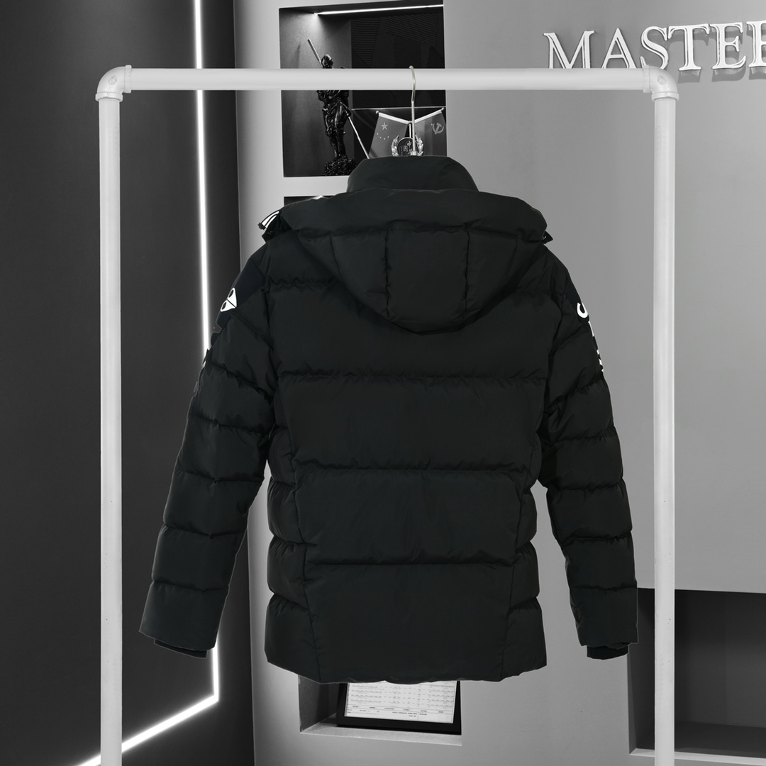 Moose Knuckles Naufrage Quilted Puffer Jacket - DopestKickz
