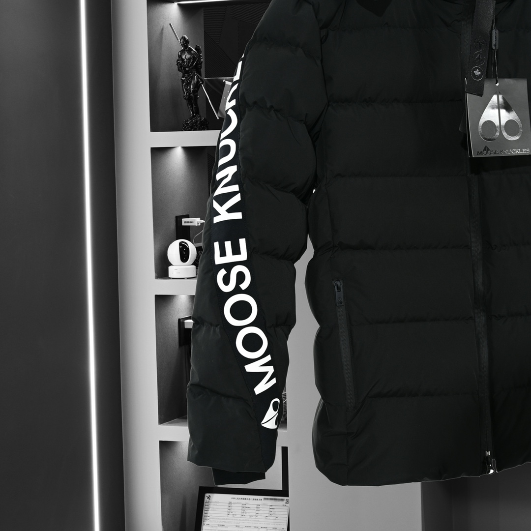 Moose Knuckles Naufrage Quilted Puffer Jacket - DopestKickz