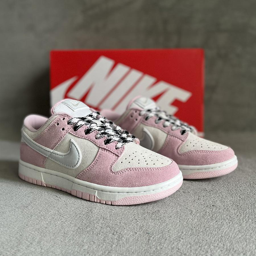 Nike Dunk Low "Pink Suede"  Sneaker       DV3054-600 - DopestKickz
