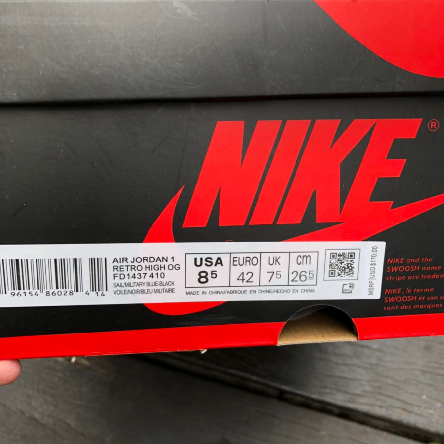 Air Jordan 1 Retro Sneaker   fd1437-410 - DopestKickz