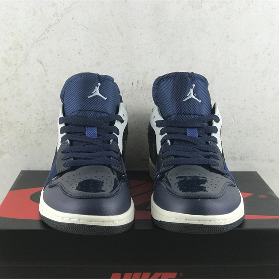Air Jordan 1 Low Sneaker      DR8867-400 - DopestKickz