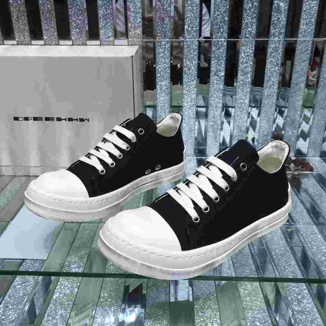 Rick Owens Low-Top Canvas Sneakers - DopestKickz