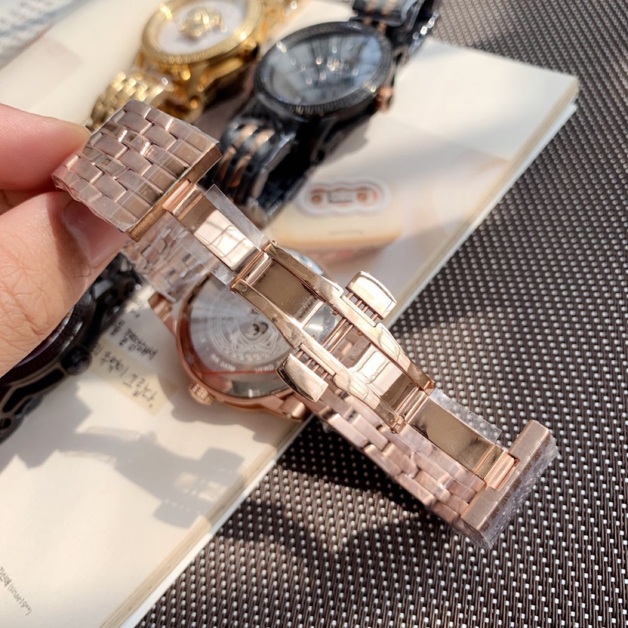 Versace Men's Palazzo Empire - DopestKickz