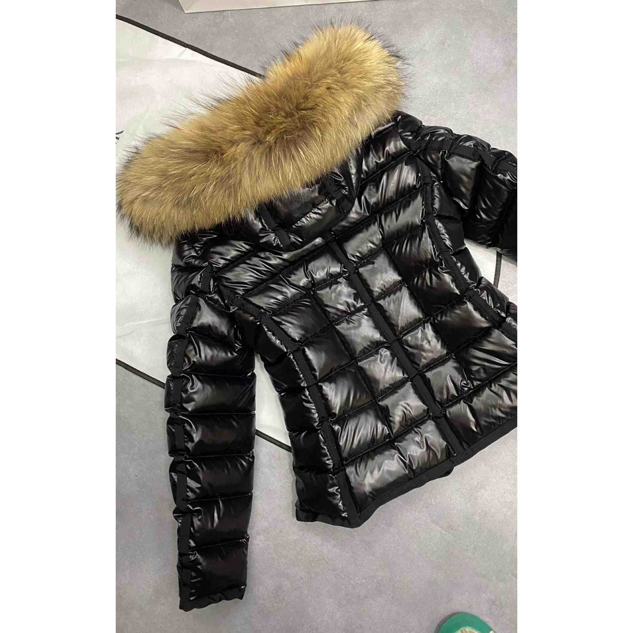 Moncler Armoise Short Down Jacket - DopestKickz