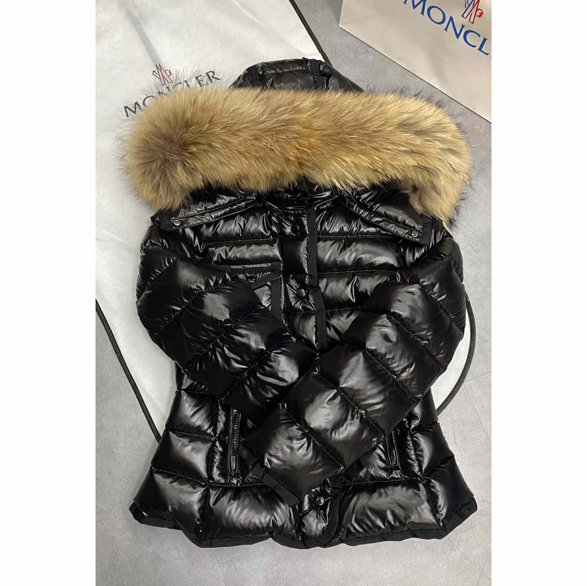 Moncler Armoise Short Down Jacket - DopestKickz