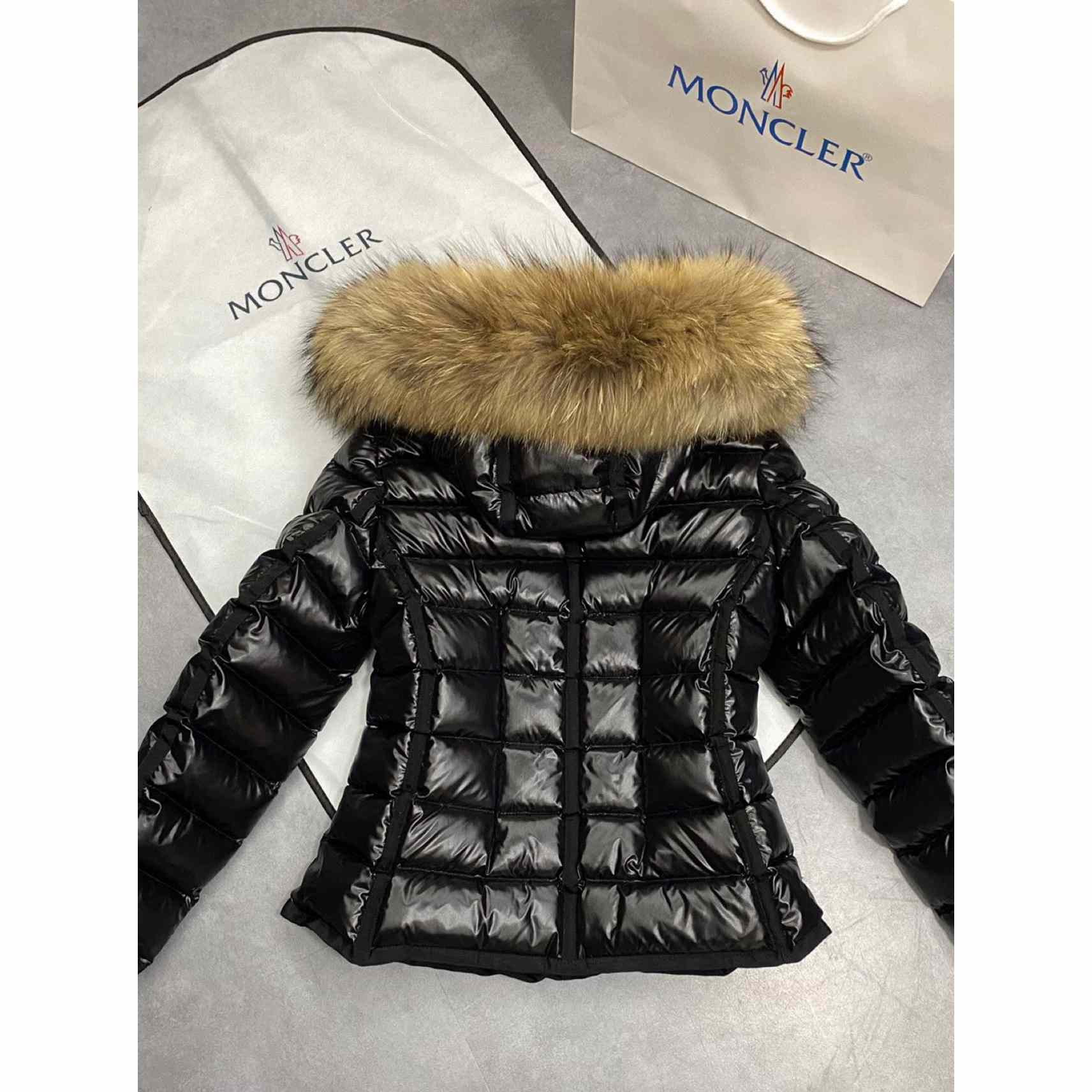 Moncler Armoise Short Down Jacket - DopestKickz