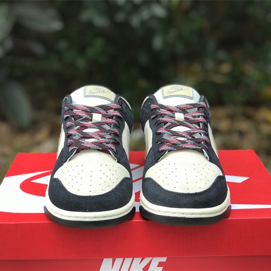 Nike Dunk Low Sneaker       DV3054-001 - DopestKickz