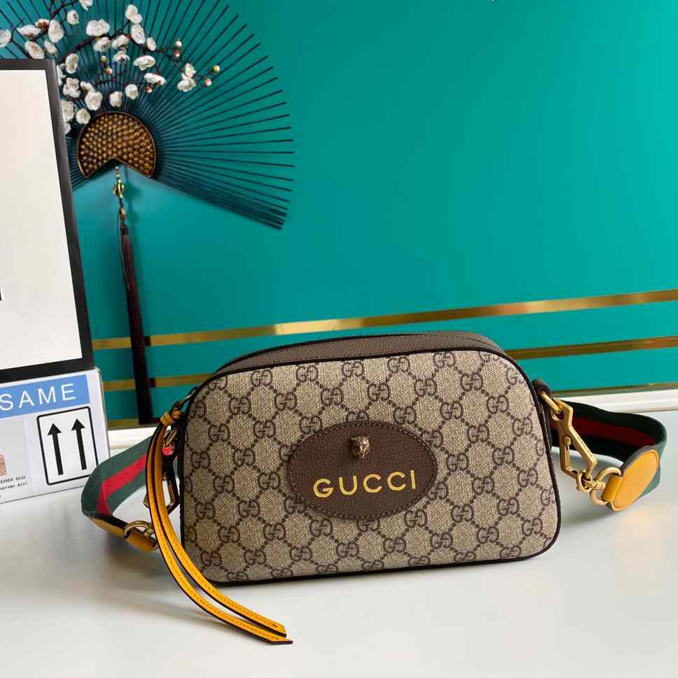Gucci Neo Vintage GG Supreme Messenger Bag(24-15-7.6cm)   - DopestKickz
