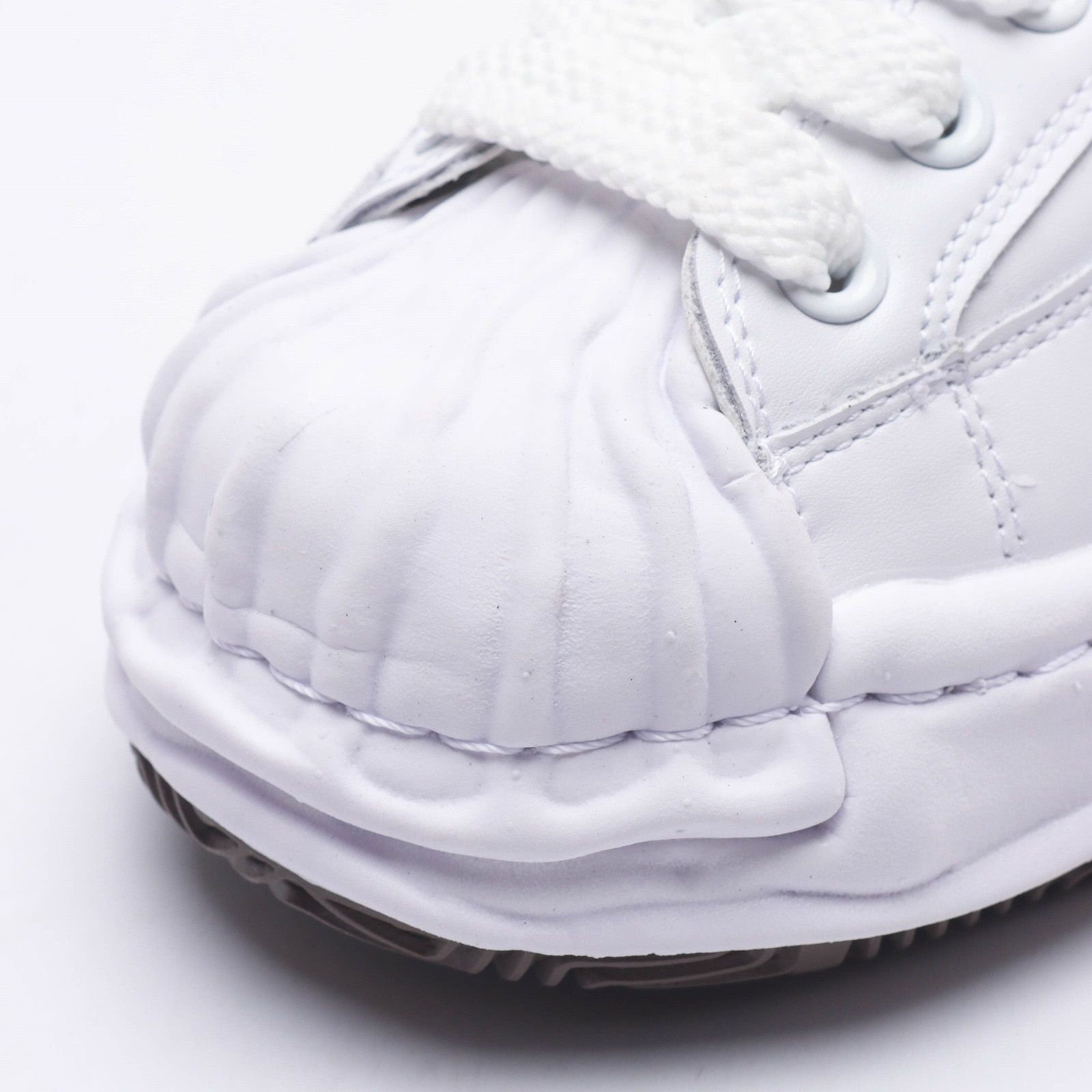 Maison Mihara Yasuhiro Blakey Low-Top Sneakers - DopestKickz