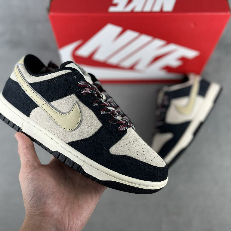 Nike Dunk Low Sneaker      DV3053-001 - DopestKickz