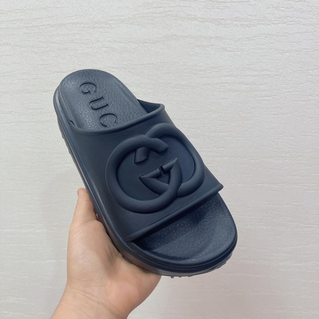Gucci Women's Slide With Interlocking G - DopestKickz