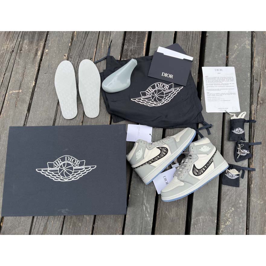 Dior x Air Jordan 1 High OG Sneaker    CN8607-002 - DopestKickz