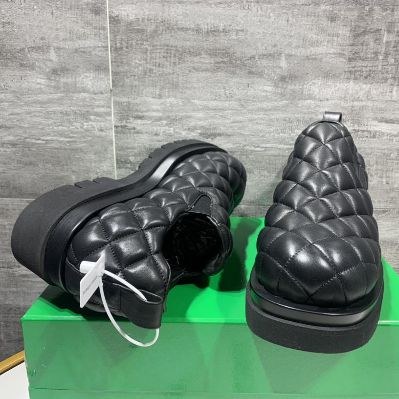 Bottega Veneta Men's Black Quilted Slip On Shoes - DopestKickz