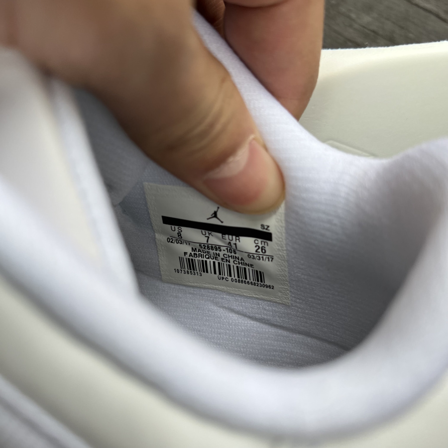 Air Jordan 11 Low UNC AJ11 Sneaker     528895-106 - DopestKickz