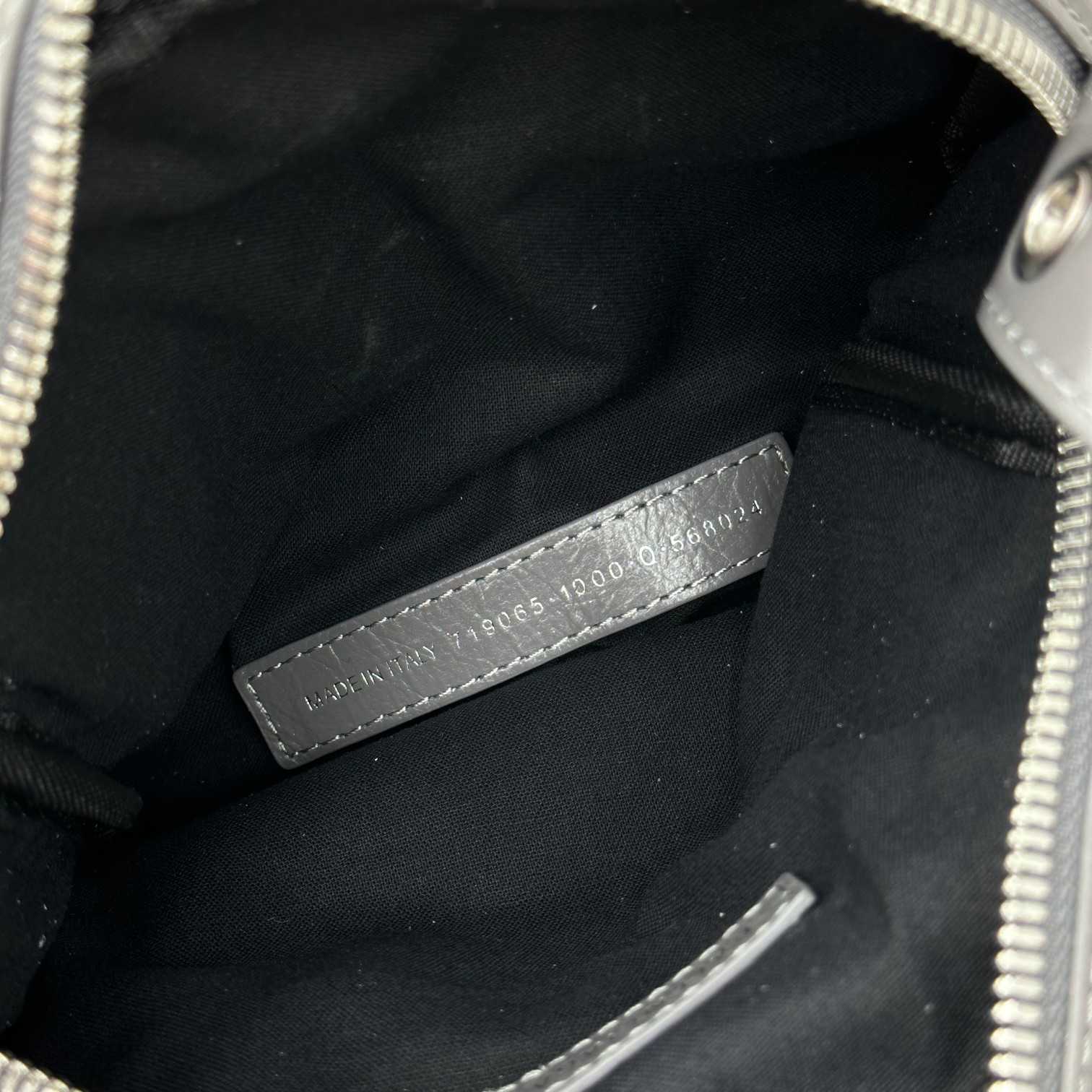 Balenciaga Men's Le Cagole Crossbody Bag(21-17-4.5cm) - DopestKickz