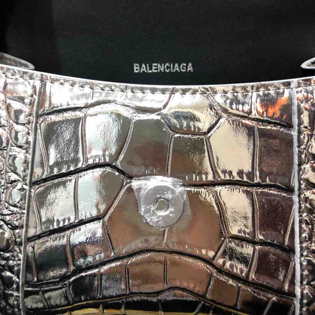 Balenciaga Women's Hourglass Small Handbag  (19-21-8cm) - DopestKickz