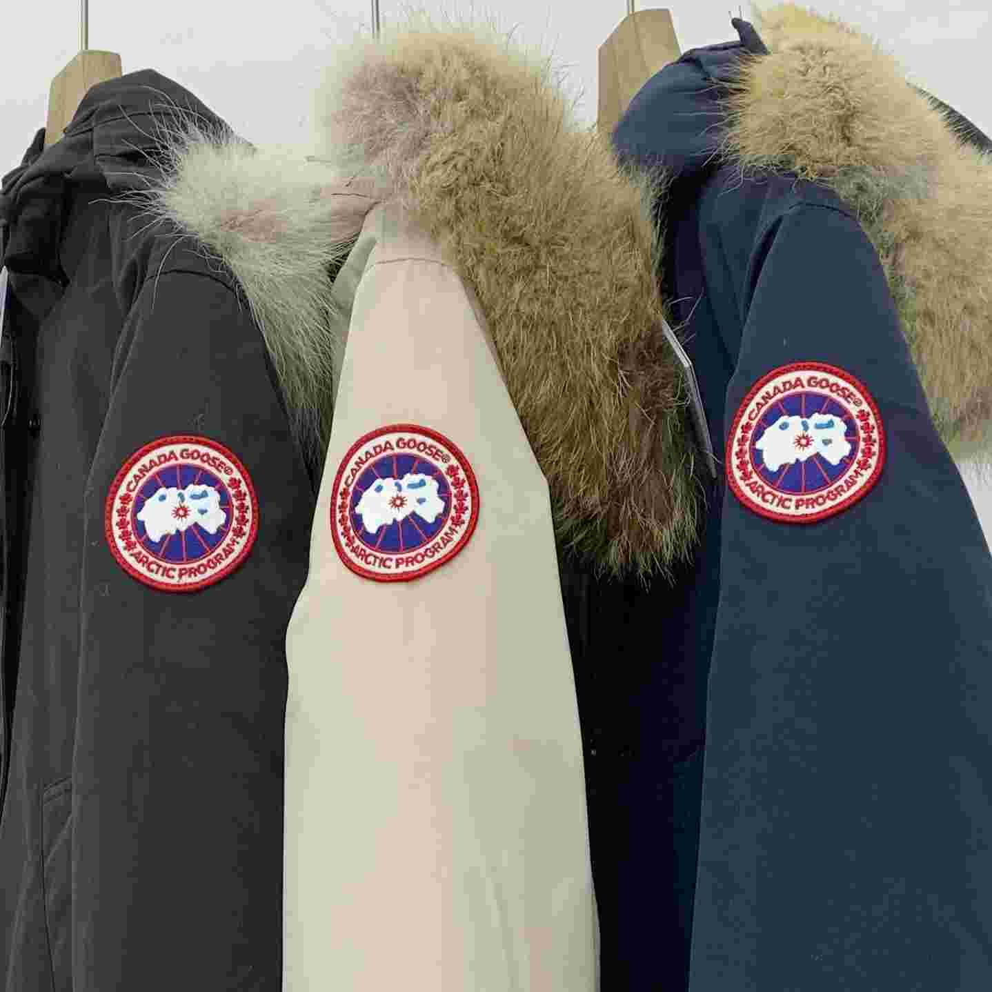 Canada Goose Long Down Jacket - DopestKickz