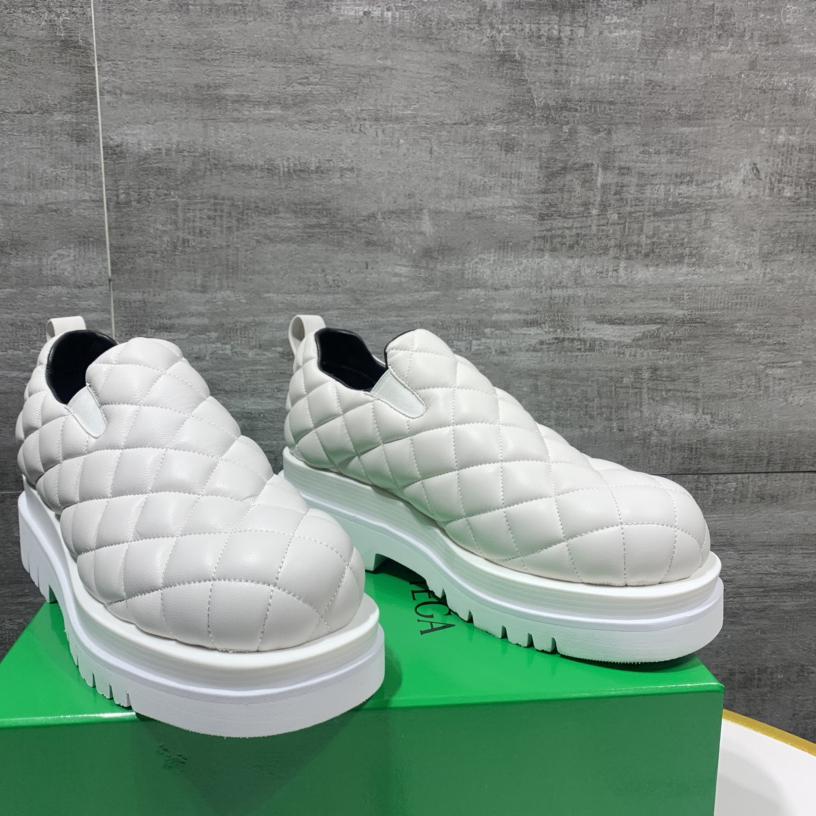 Bottega Veneta Men's White Quilted Slip On Shoes - DopestKickz